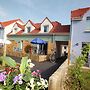 Spacious Coastal Apt w/ Garden