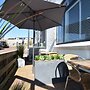 Elegant Studio Near Beach
