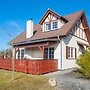 Luxury Villa with Fireplace near Reservoir in Nordeifel