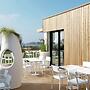 Modern Seafront Flat