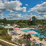 Holiday Home in Mauroux With Pools & Vineyards