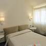 Villa with Salt Water & Heated Pool & Hot Tub near sea