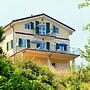 Holiday Home in Sesta Godano Near Lake