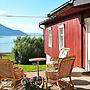 Holiday Home in Straumsbukta