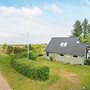 Spacious Holiday Home in Hemmet near Sea