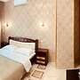 Hotel Day and Night on Michurinskiy