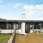 Secluded Dune Cottage-by Traum