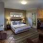 Room in B&B - Peaceful Guest Room With Double bed and Kitchen, Near Po