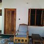 Star Hotel Arugambay