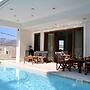 Villa Ariadne