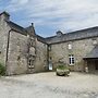 Lake Mansion in Plourin-les-morlaix