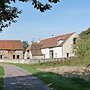 Luxurious Farmhouse in Braize