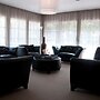 Mansion in Nijensleek With Sauna & Garden
