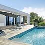 Sunset Villa With Bay View