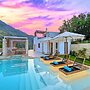 Blue Lake Villa