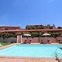 Enticing Farmhouse in Montalto di Castro near Sea