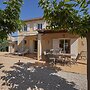 Friendly Villa Escape