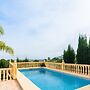 Tranquil Vista in Pedreguer