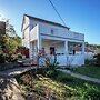 Detached Holiday House few Steps From the Beach