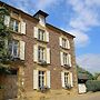 Unique Holiday Home in Virton with Hot Tub