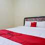 RedDoorz near Lippo Plaza Buton