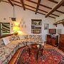 Cottage in Montefiore Near Forest and Beach