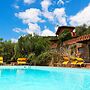 Farmhouse in Tuscany With Pool & Sauna