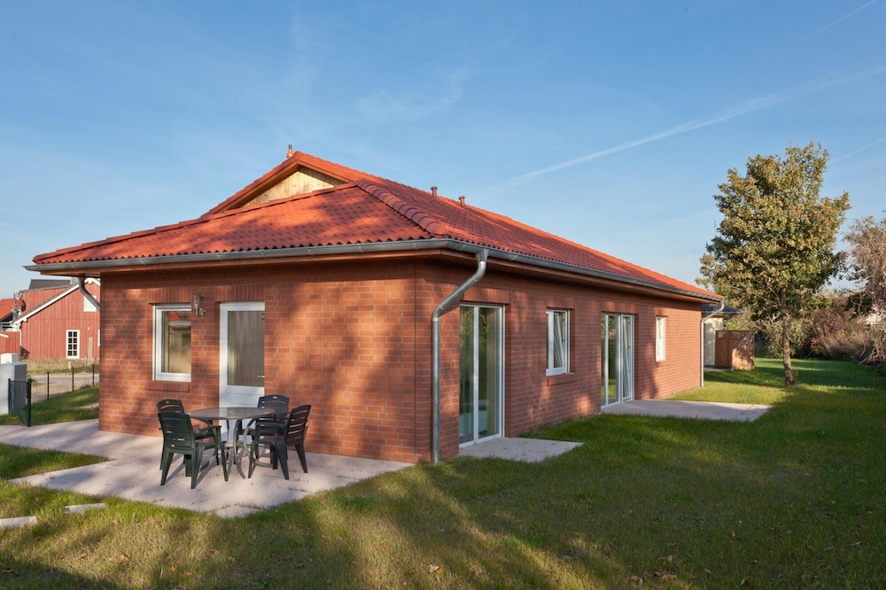 Charming Coastal Retreat in Zierow