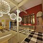 Platinum Hotel