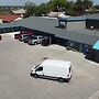 Hillcrest Motel
