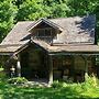 Circa 1850 Settlers Cabin