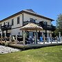 Paradise Inn On The Beach