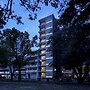 bHotel