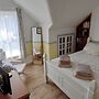 Gorgeous 4-bed House in Bexhill-on-sea, sea Views