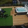 Luxury Duplex, Sleeps 2- Hot Tub, Balcony, Parking