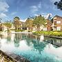 Saksiam Lakeside Resort