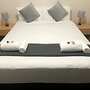 Sydney Junction Hotel