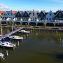 Spacious Holiday Home Near Amsterdam