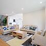 Lux Style 4BR Townhouse@ashwood
