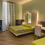 Room-exclusive Room 