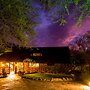 Etusis Lodge