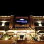 Urban Manor Hotel