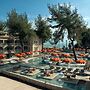 Zeus Eleva Kassandra Lagoon