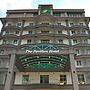 The Pavilion Hotel