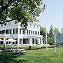 Topping Rose House