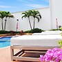 Atlantis Plaza Hotel