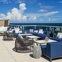 Tru By Hilton Pompano Beach Pier