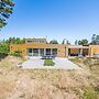 6 Person Holiday Home in Henne