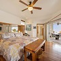 Kona Wa'a Paradise Getaway