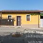 Belvilla by OYO La Villetta Green House